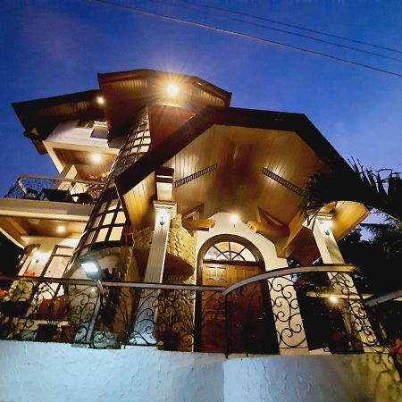 El Castillo Bed And Breakfast Angono Ngoại thất bức ảnh