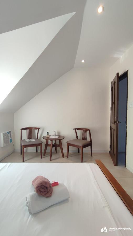 El Castillo Bed And Breakfast Angono Ngoại thất bức ảnh