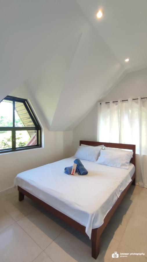 El Castillo Bed And Breakfast Angono Ngoại thất bức ảnh