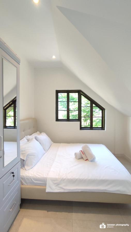El Castillo Bed And Breakfast Angono Ngoại thất bức ảnh