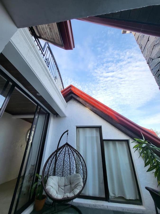 El Castillo Bed And Breakfast Angono Ngoại thất bức ảnh